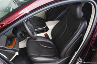 2016款林肯MKC 2.0T自动四驱尊耀版