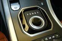 2011款揽胜极光2.0T