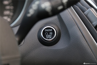 2015款福克斯两厢1.5L GTDi自动运动型