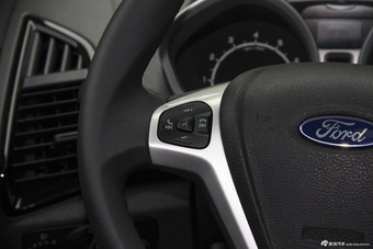 2013款翼搏1.5L手动尊贵型