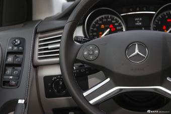 2014款 奔驰R400 3.0T自动4MATIC豪华型