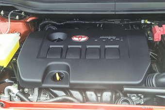 2015款骏派D60 1.8L自动尊贵型