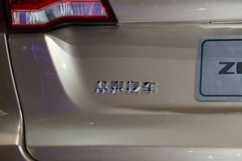 2015上海车展：众泰大迈X5