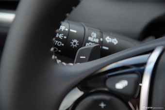 2015款 改款奥德赛2.4L自动智酷版