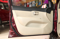 2013款骊威1.6XE CVT舒适版