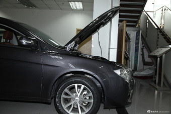 2013款风迪思1.8L旗舰型CVT