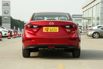 2016款马自达3昂克赛拉1.5L手动三厢舒适型