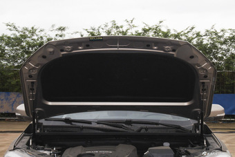 2016款CS75 1.8T 自动尊贵版国4