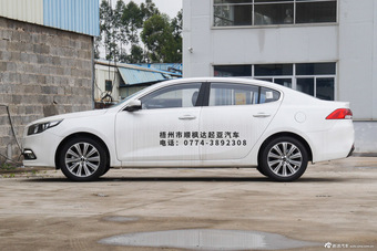 2015款起亚K4 1.8L自动DLX Special