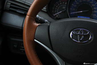2014款YARiS L 致炫1.5L自动炫动版