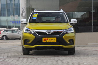 2016款比亚迪宋2.0TID自动尊贵型