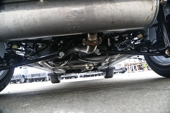 2016款瑞虎3 1.6L自动智尚版