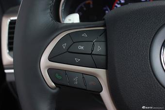 2014款大切诺基柴油版到店实拍