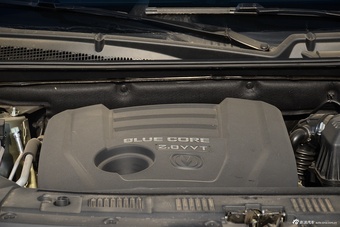 2016款长安CS75 2.0L手动豪华型国5