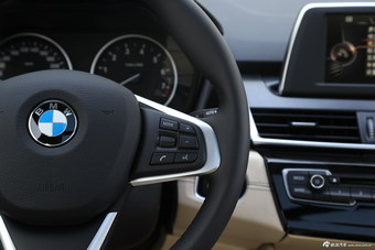 2015款宝马2系Active Tourer 218i 运动设计套装