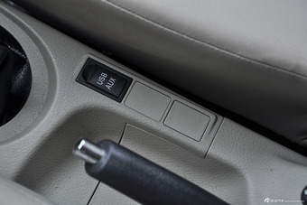 2014款力帆530 1.5L手动标准型