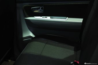 2013款森雅S80 1.5L手动7座时尚豪华版