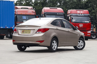 2016款瑞纳1.4L自动时尚型