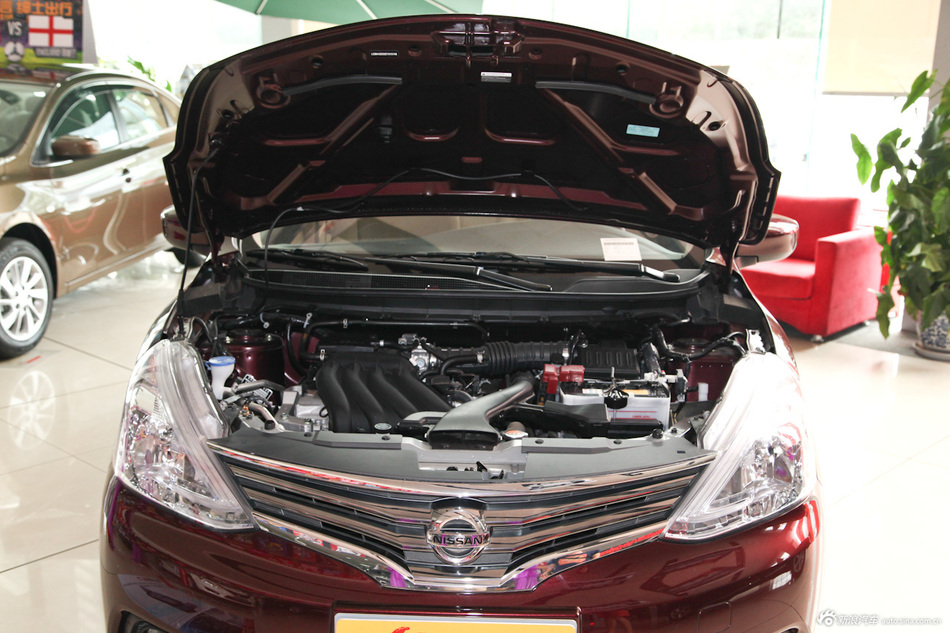 2013款骊威1.6XE CVT舒适版