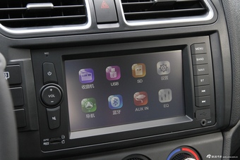 2014款北汽幻速S2豪华型