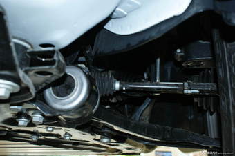 2011款揽胜极光2.0T