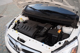 2015款绅宝D20三厢1.3L手动乐活版