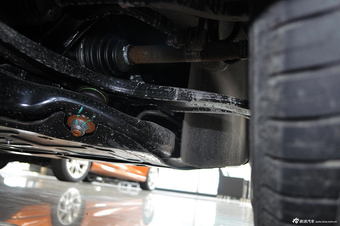 2014款MG6 1.8L掀背自动驾值版