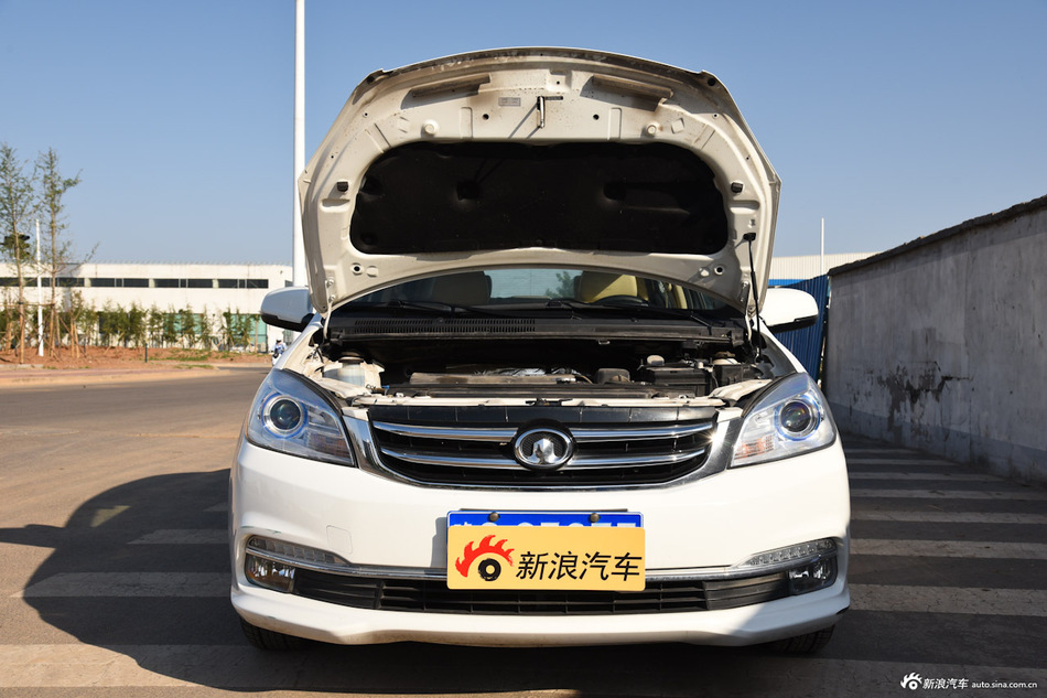 2015款长城C30 1.5L自动舒适型
