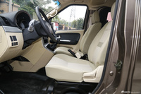 2016款睿行M90 2.0L手动标准型平顶掀背门