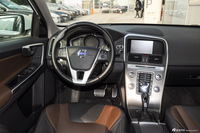 2016款沃尔沃XC60 2.5T自动 T6 AWD智越版