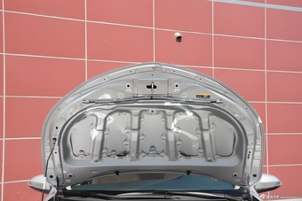 2015款雷凌1.6E CVT新锐版