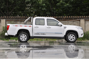 2014款风骏6 2.0T四驱领航型4D20B