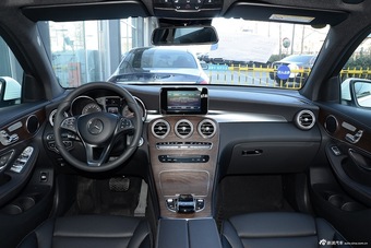 2016款奔驰GLC300 2.0T自动4MATIC豪华型图片