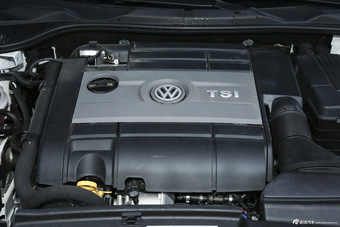 2015款尚酷R 2.0T自动