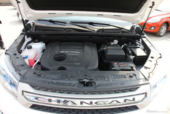 2014款长安CS75 2.0L手动豪华型到店实拍