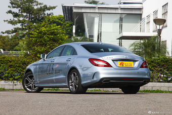 2015款奔驰CLS260 2.0T自动
