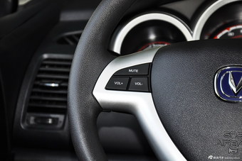 2014款长安CX20 1.4L手动运动版国5