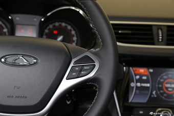 2015款艾瑞泽3 1.5L自动够劲版