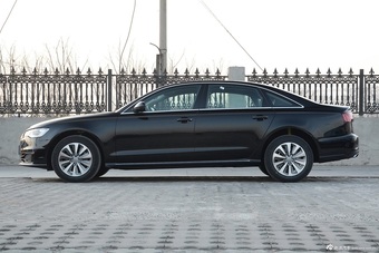 2016款奥迪A6L 1.8T自动TFSI舒适型
