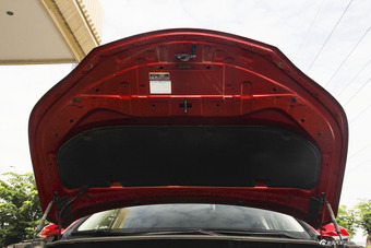 2015款雷克萨斯NX 2.0L自动200全驱锋尚版