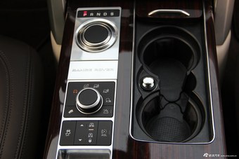 2013款路虎揽胜 3.0L V6柴油版