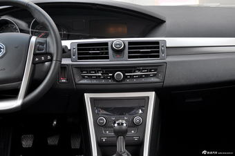 2014款MG6 1.8T掀背手动性能版