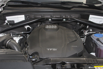 2015款奥迪Q5 40TFSI舒适型