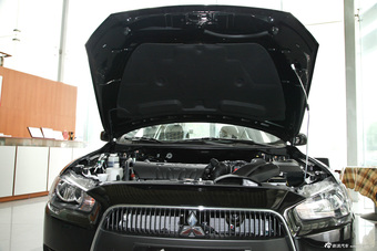 2013款翼神时尚版1.8LCVT舒适型