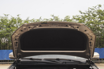 2016款CS75 2.0L手动领先型国4