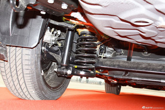 2014款比亚迪秦1.5T旗舰型