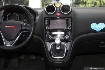 2015款哈弗H6升级版1.5T手动两驱尊贵型