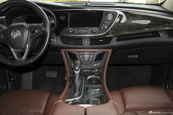 2016款昂科威2.0T自动四驱全能运动旗舰型28