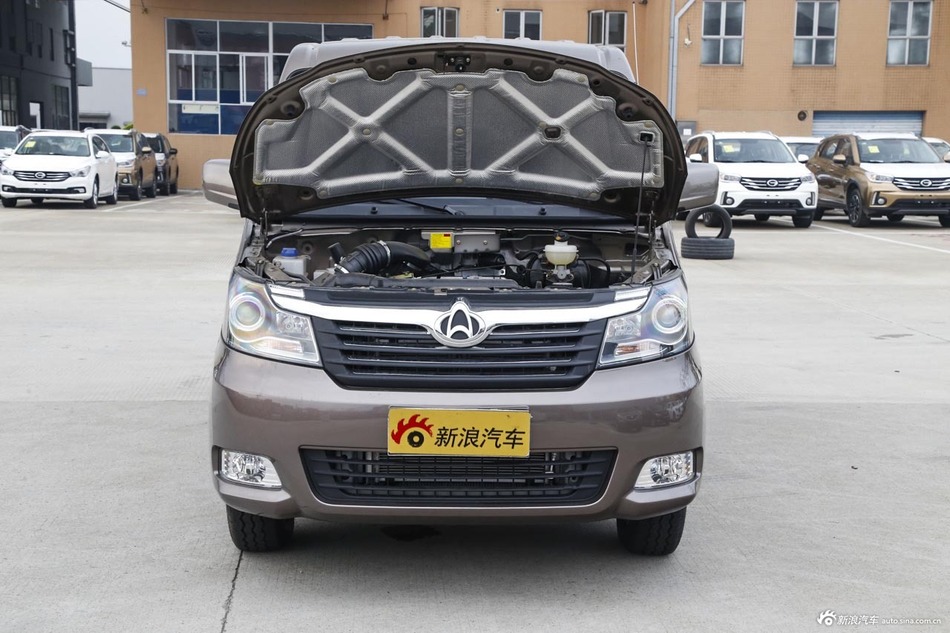 2016款睿行M90 2.0L手动标准型平顶掀背门