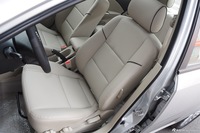 2015款凯越1.5L手动尊享型